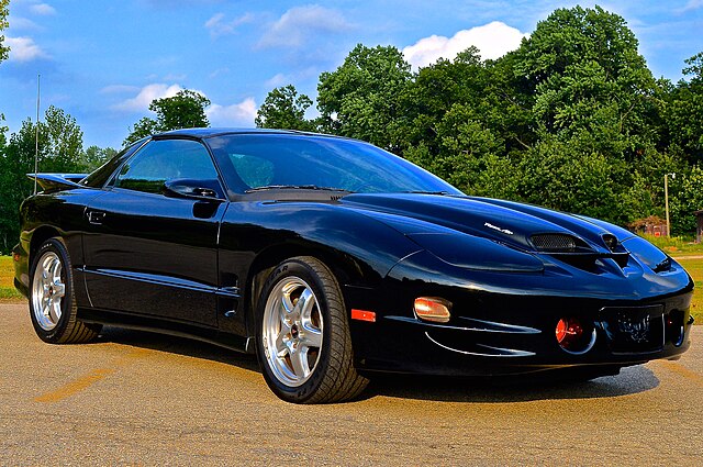 Pontiac Trans Am WS6 