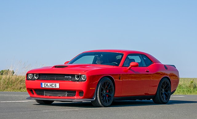 Dodge Challenger SRT Hellcat 