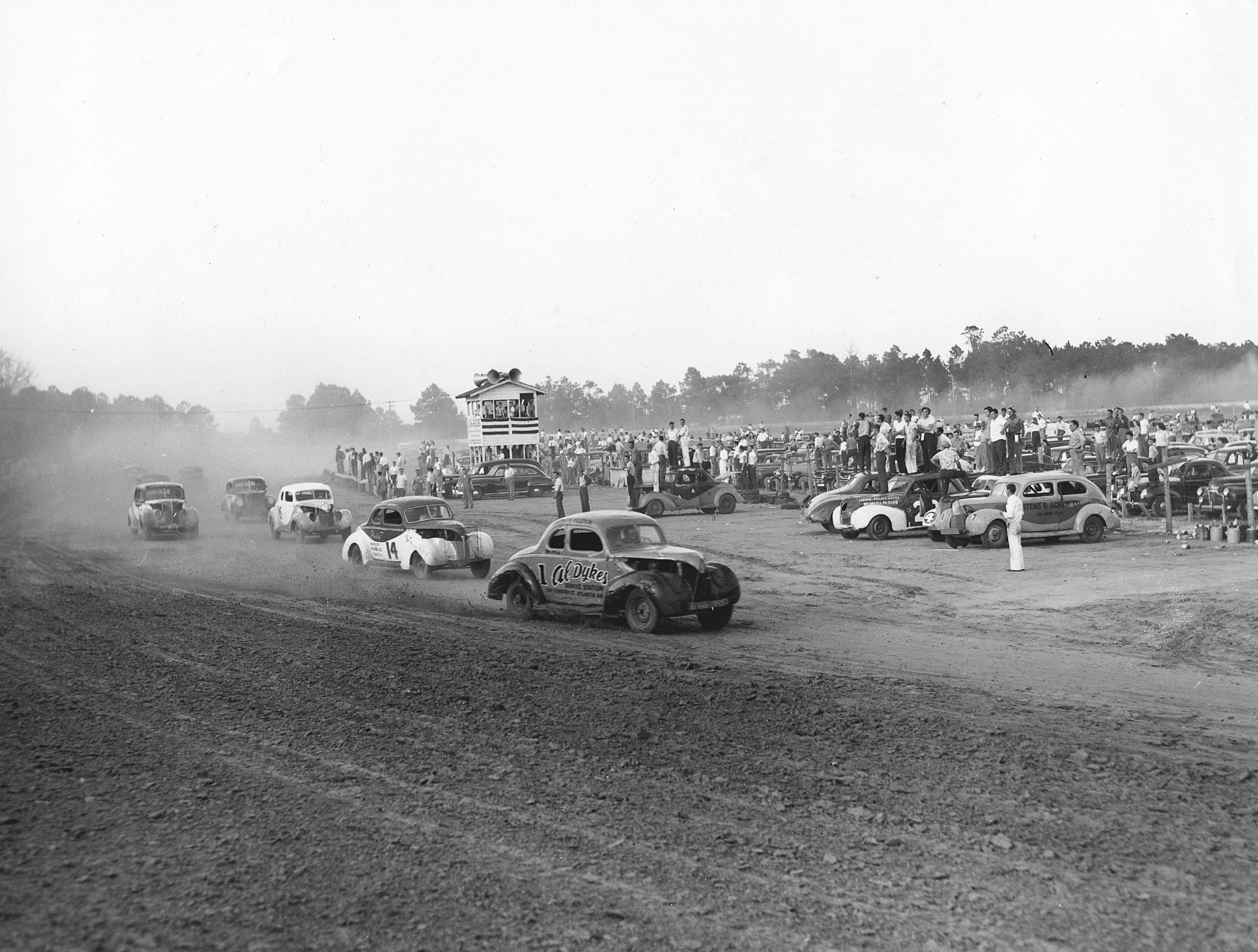 21 Very Unimpressive Cars From The First NASCAR Races