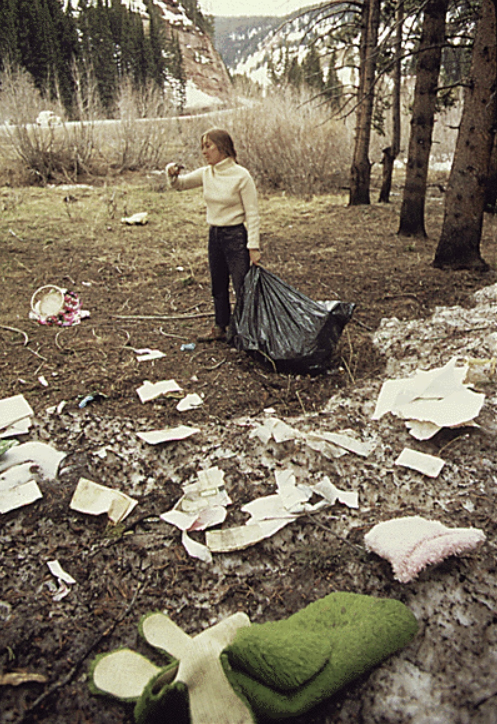 26 Photos Remembering When Everybody Littered