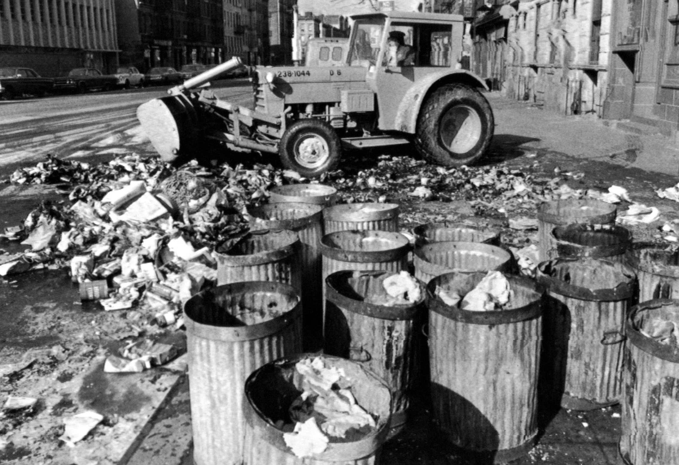 26 Photos Remembering When Everybody Littered