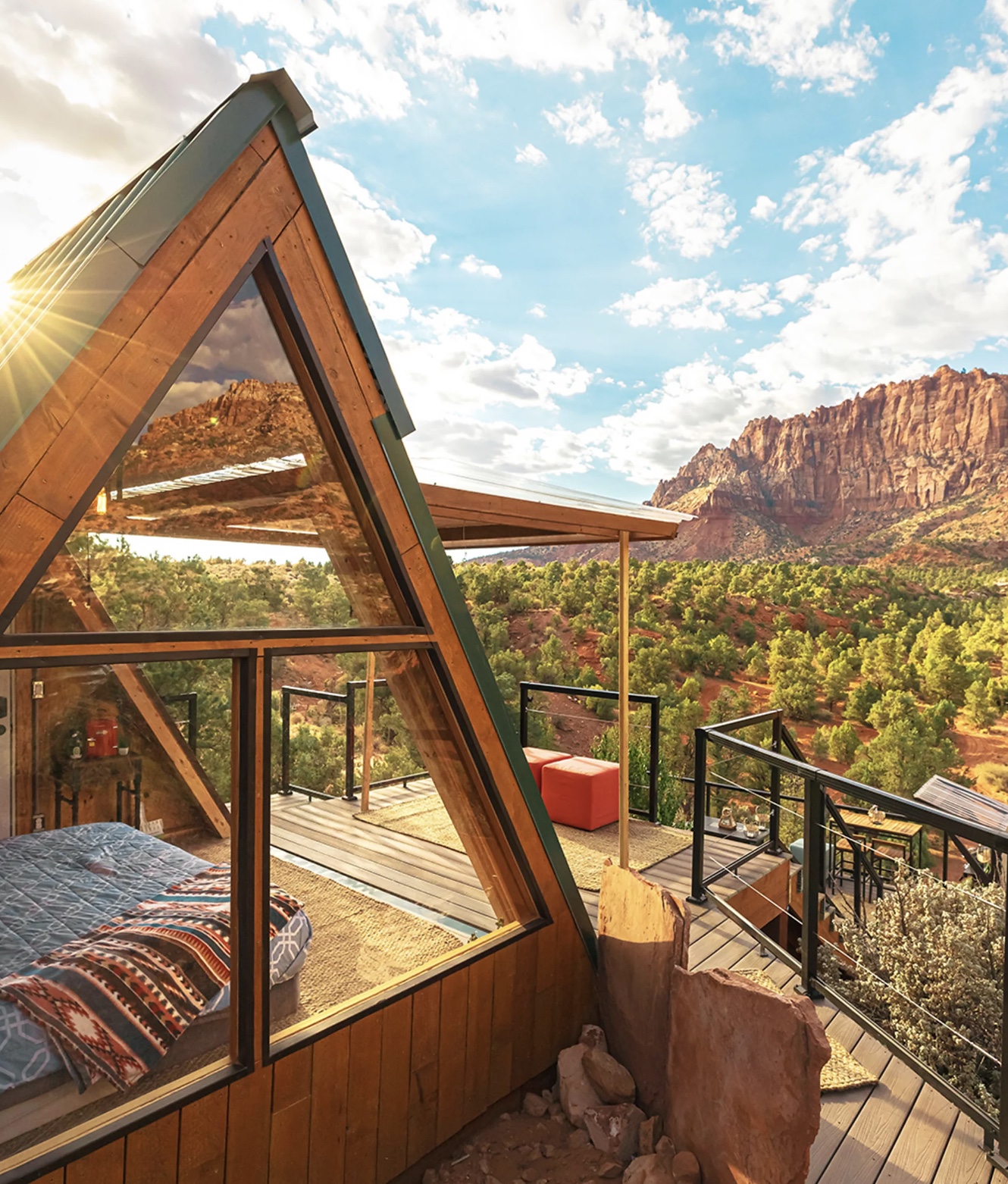 21 Pics Of Off-The-Grid Living That Doesn’t Look Bad