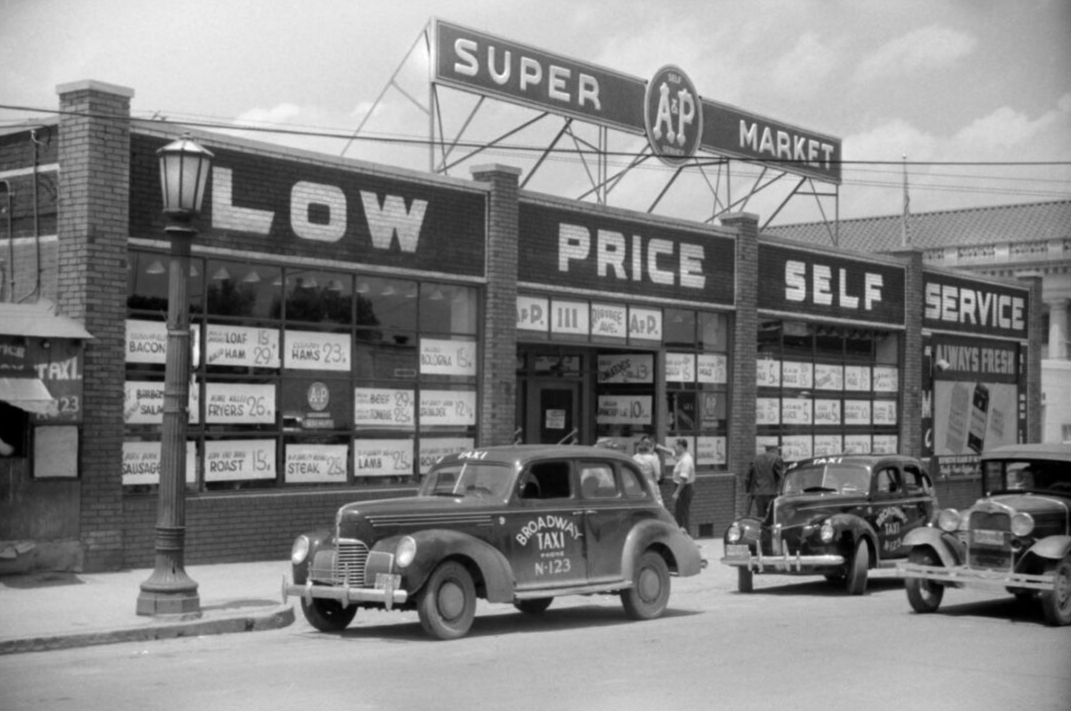 22 Photos From When Value Meant Something