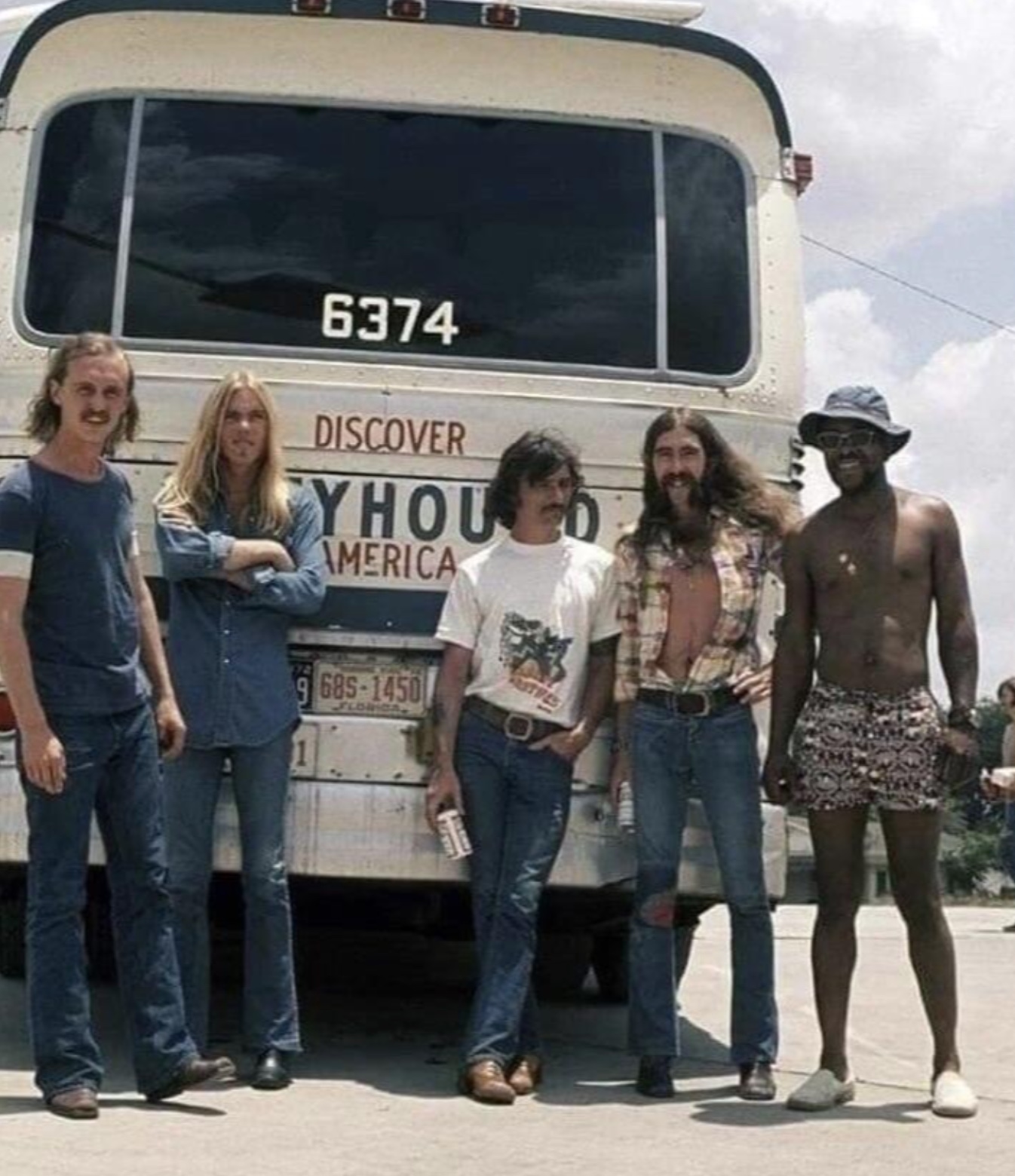 24 Photos Of The Allman Brothers Owning The 1970s