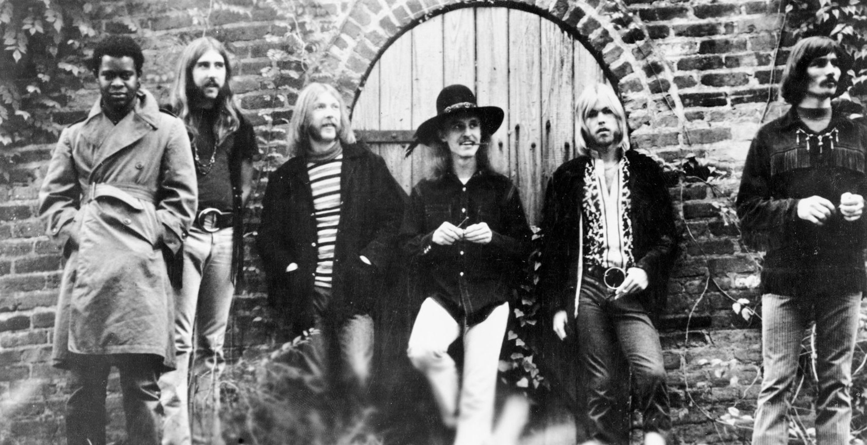 24 Photos Of The Allman Brothers Owning The 1970s