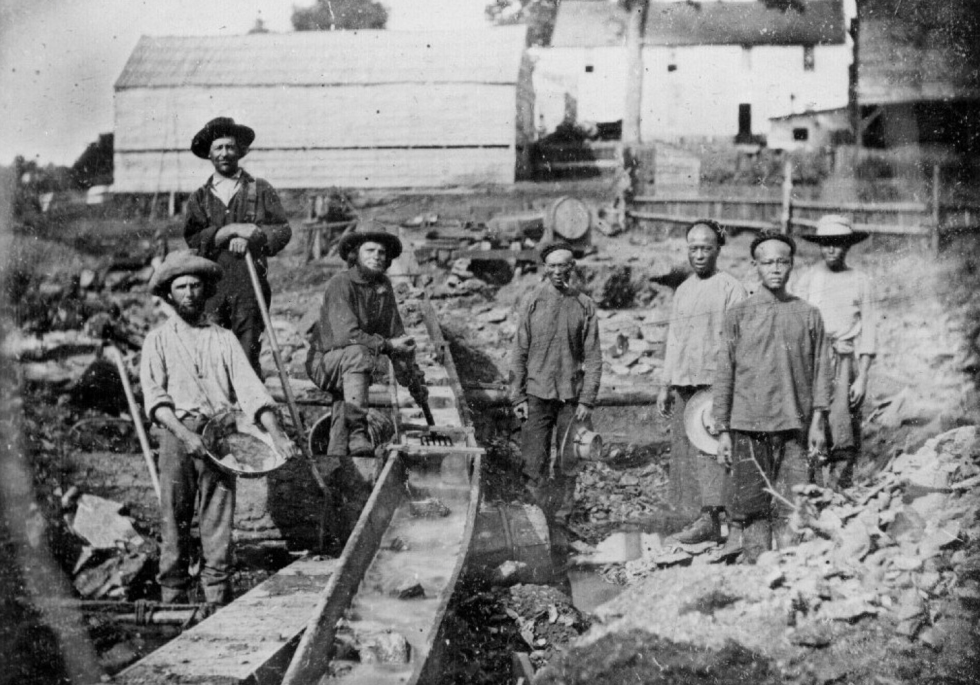 27 1800s Pics From The American Gold Rush