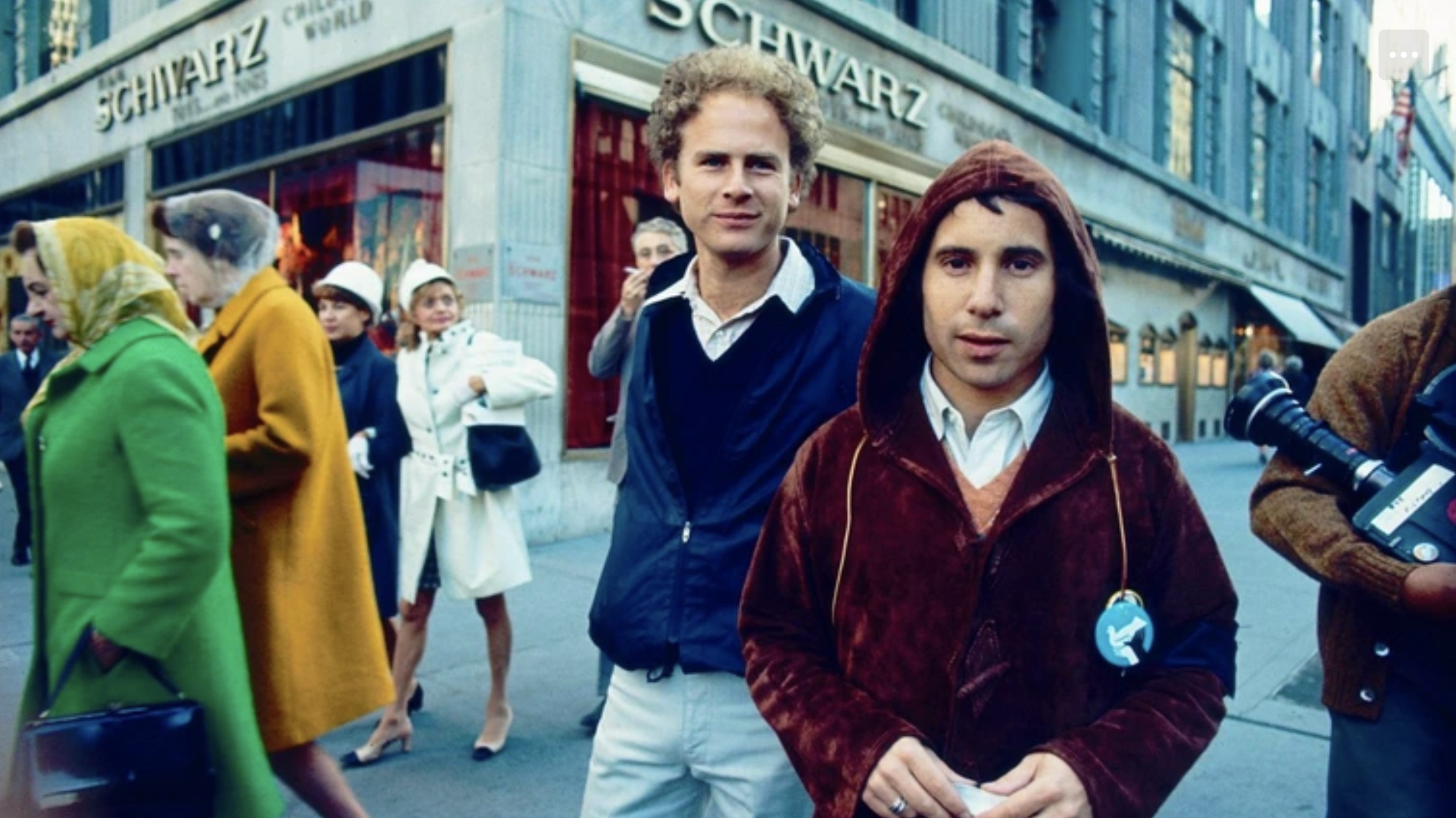 Here's To Simon & Garfunkel 70's Pics, Mrs. Robinson