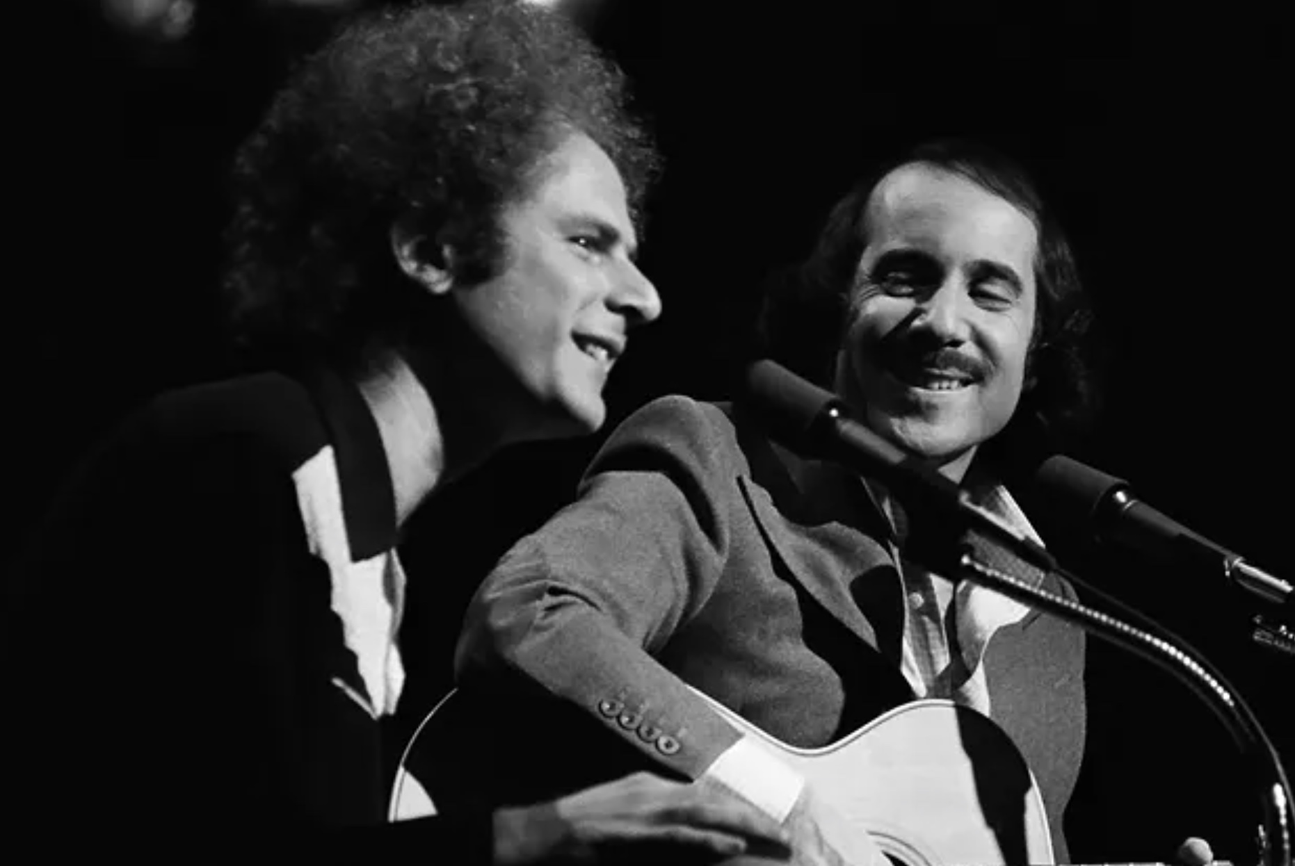 Here's To Simon & Garfunkel 70's Pics, Mrs. Robinson