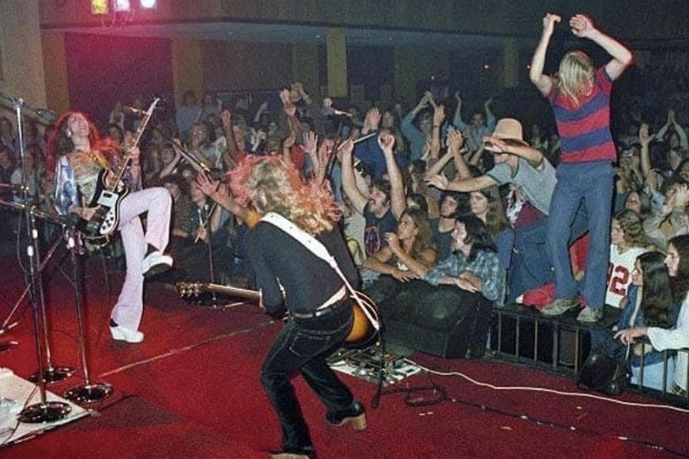 27 Photos Of Rush Giving The 1970s A Total Rush