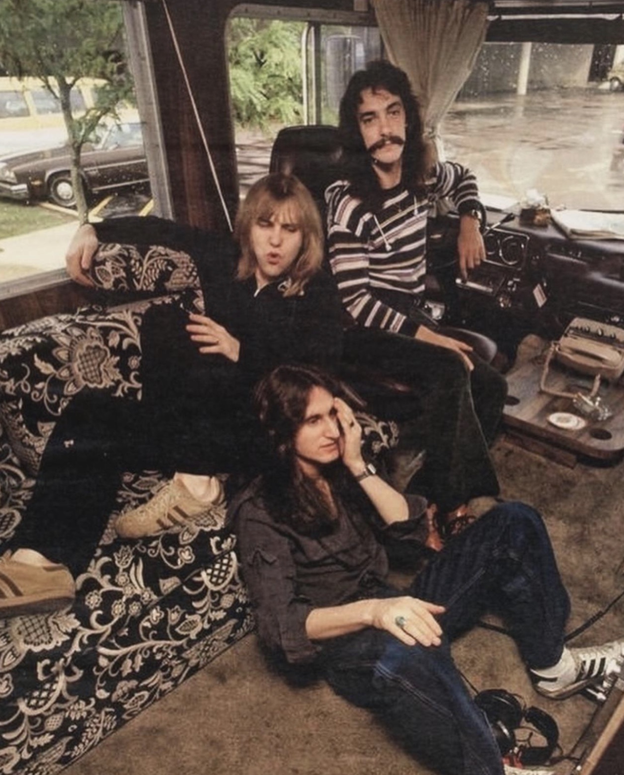 27 Photos Of Rush Giving The 1970s A Total Rush