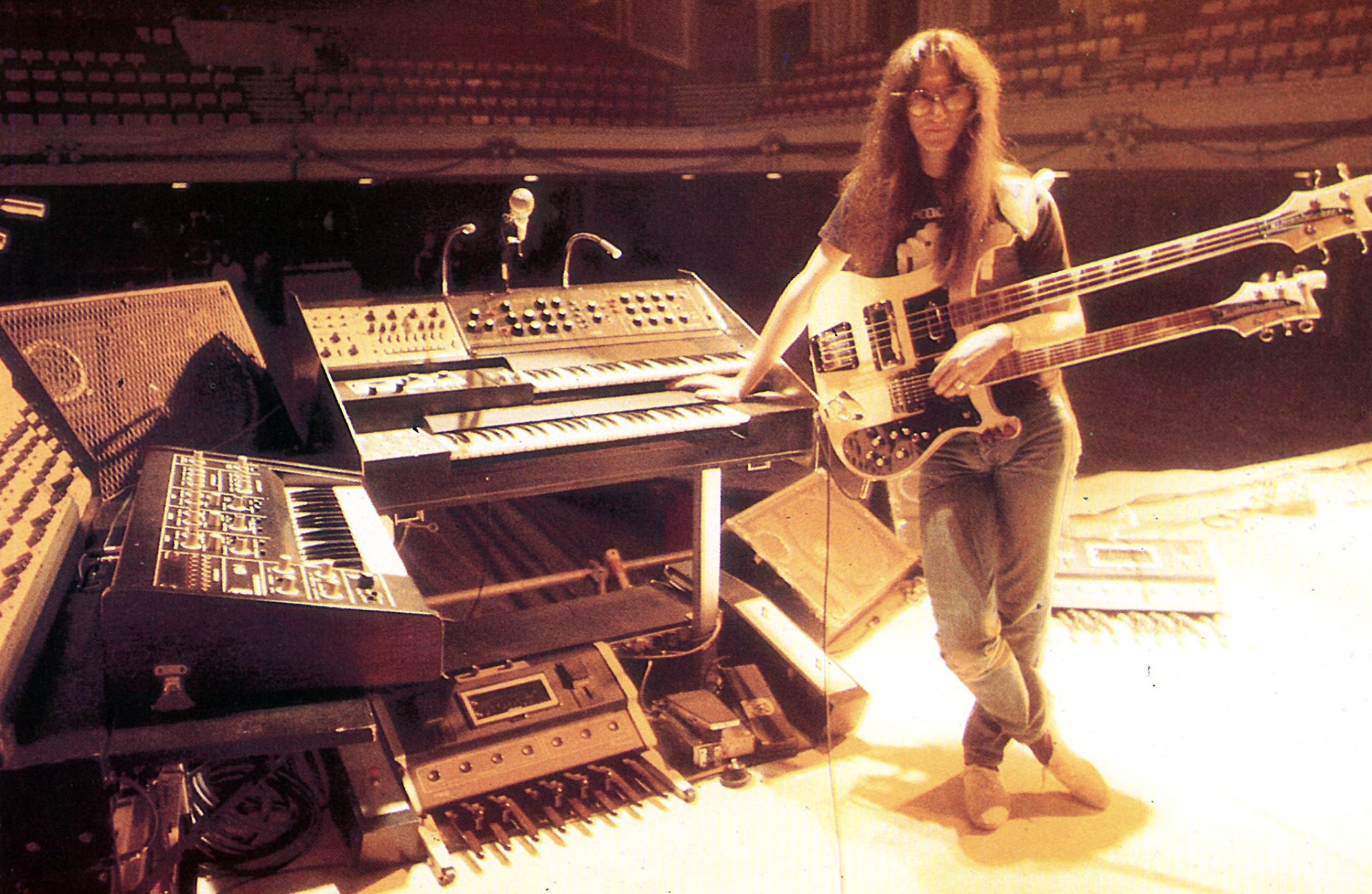 27 Photos Of Rush Giving The 1970s A Total Rush