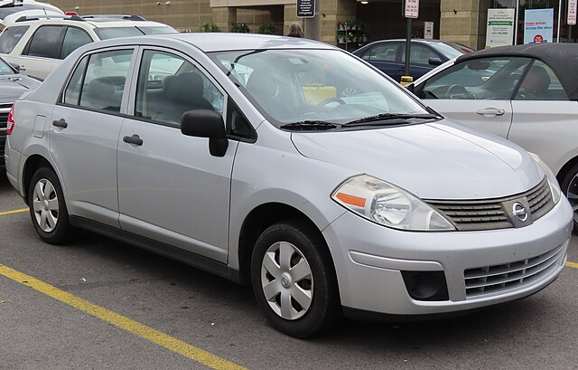 Nissan Versa 