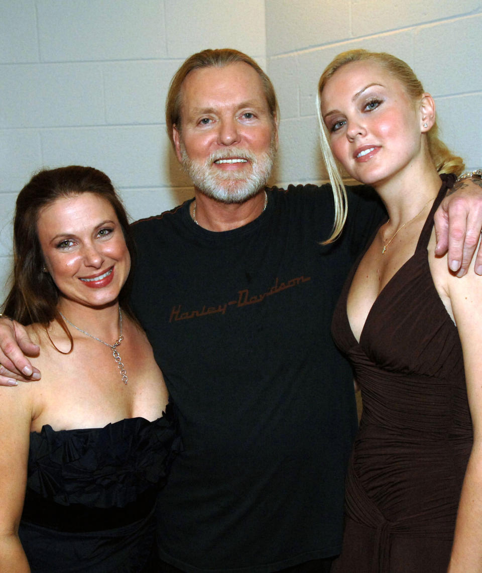 Gregg Allman posed with then-wife Stacey Fountain and daughter, Island.