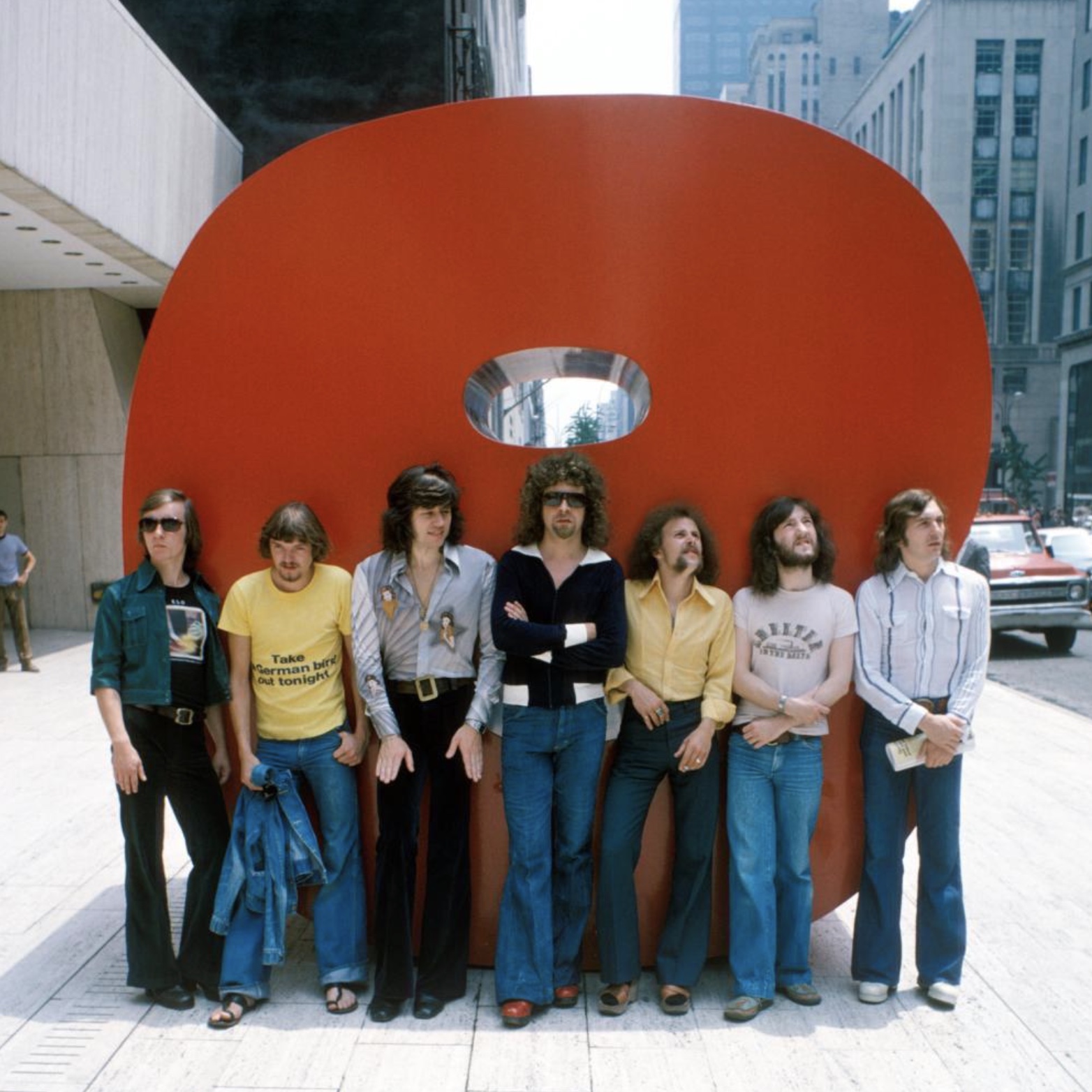 21 1970s Photos Of ELO That Won’t Bring You Down