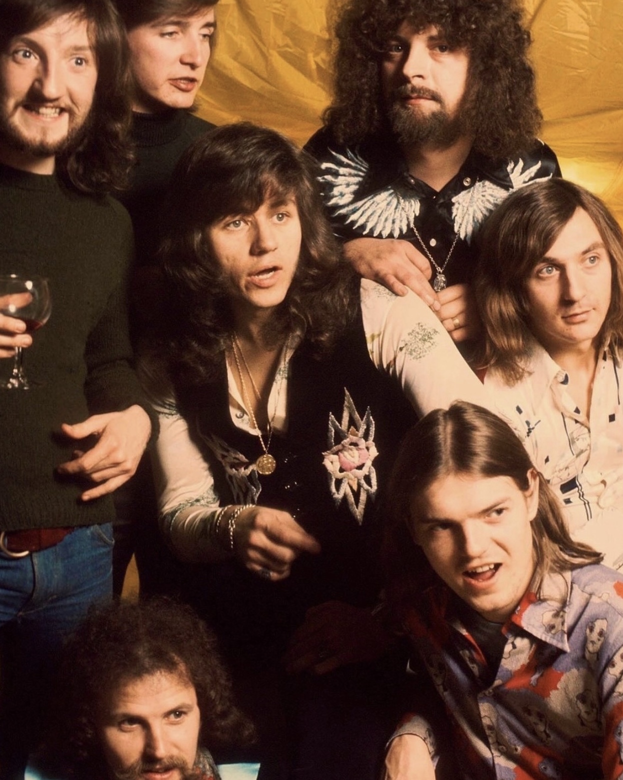 21 1970s Photos Of ELO That Won’t Bring You Down