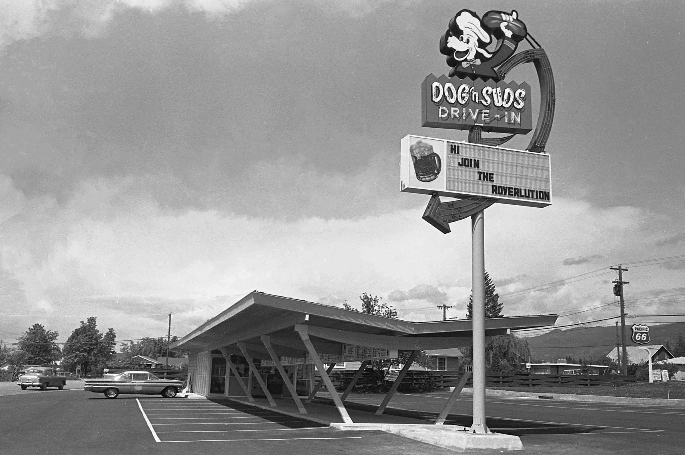 17 1970s Pics Remembering Dog N Suds Drive-Ins