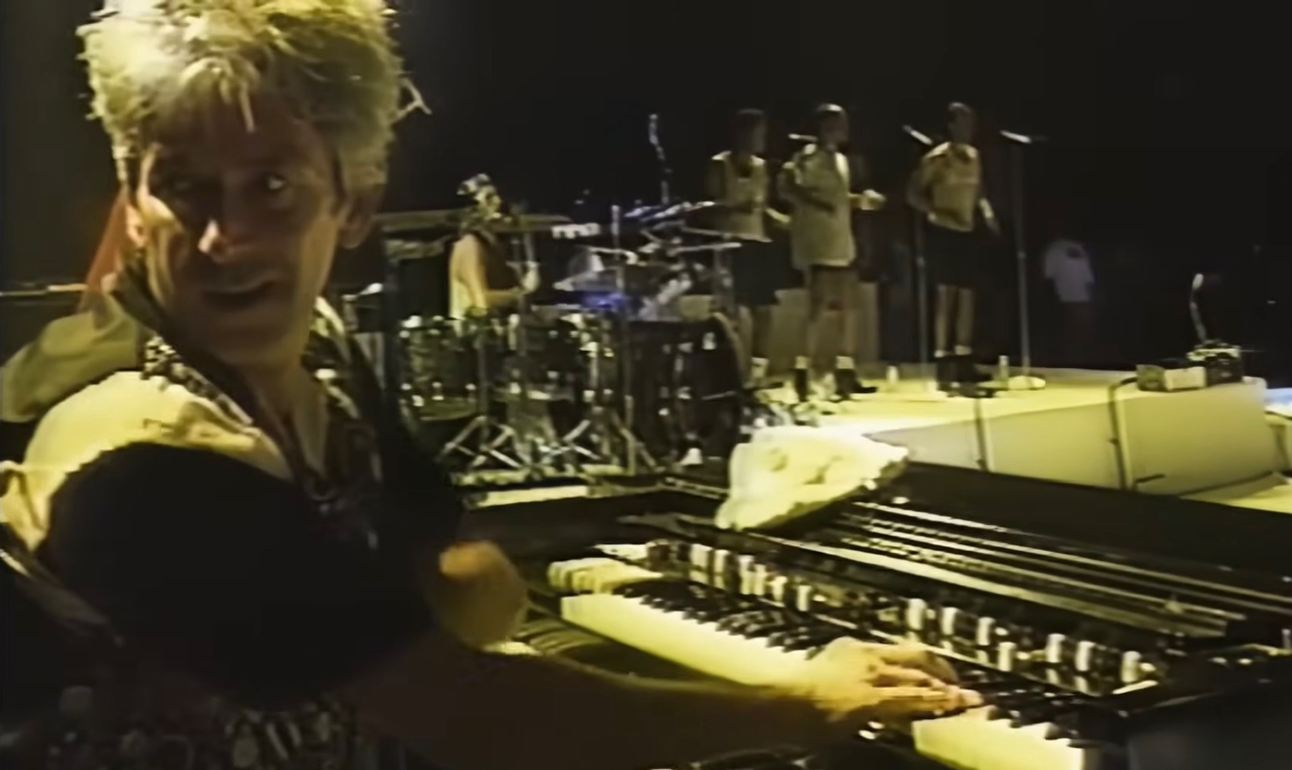 Kevin Savigar on Keyboards