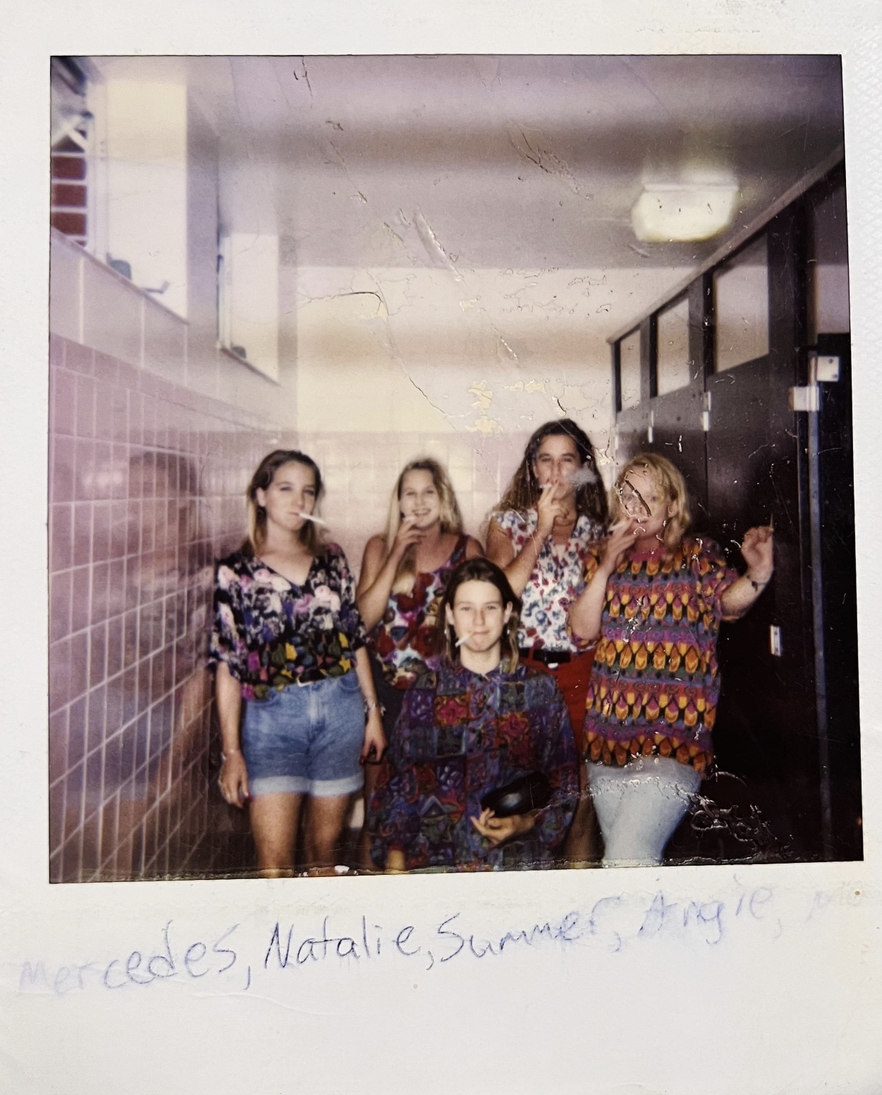 20 Nostalgic Photos Of Gen X In Its 1990’s Element