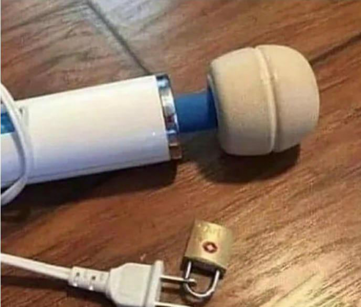 20 Unhinged Horny Memes That Know Too Much