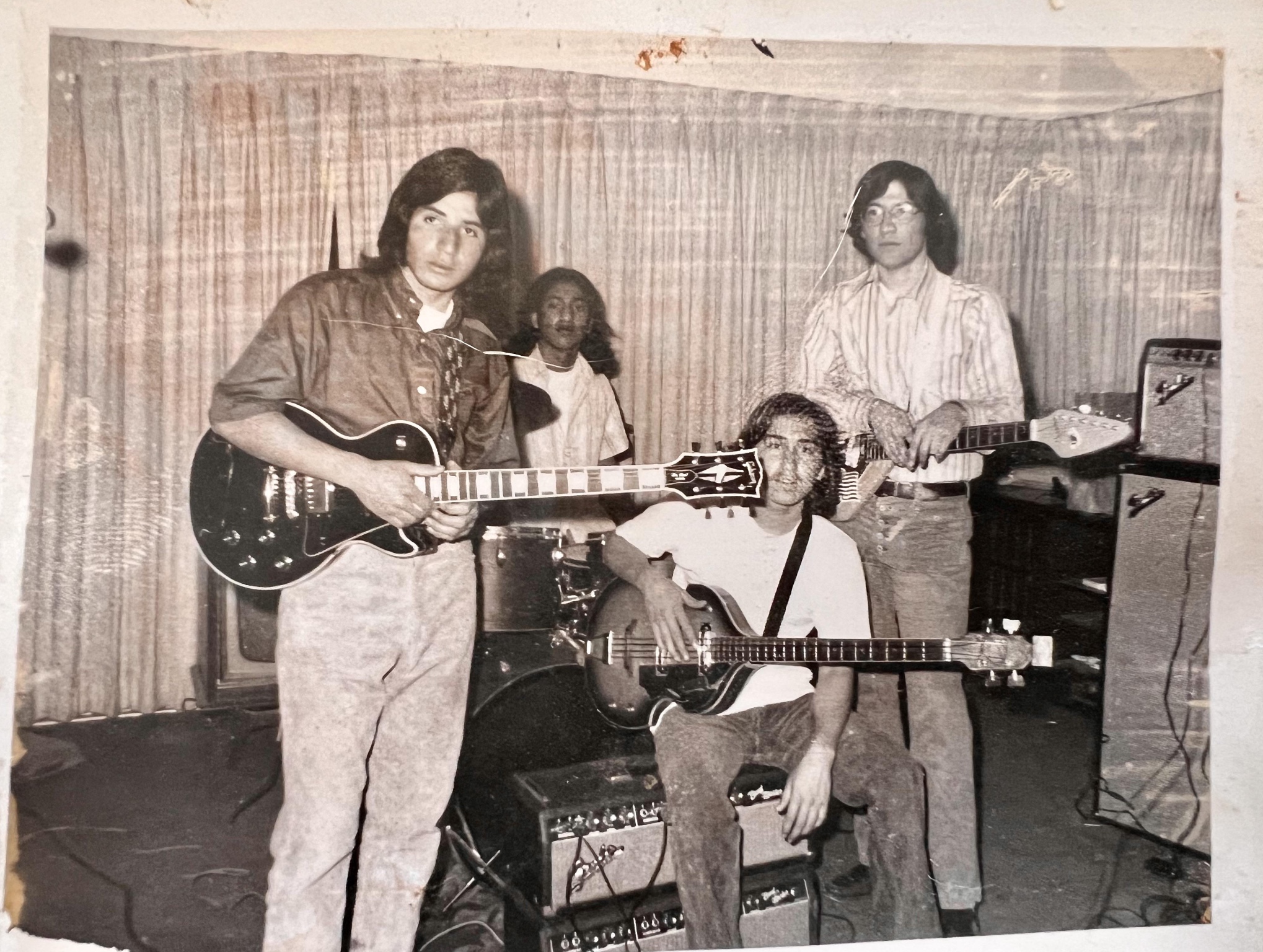 21 Photos Of 60s & 70s Garage Bands Rocking Out