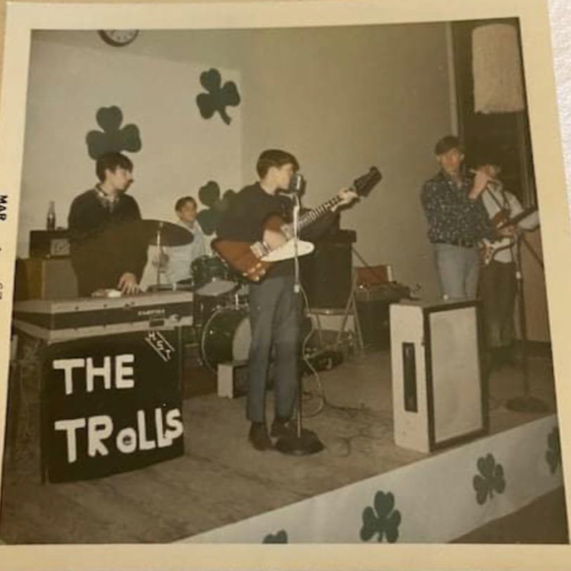 21 Photos Of 60s & 70s Garage Bands Rocking Out