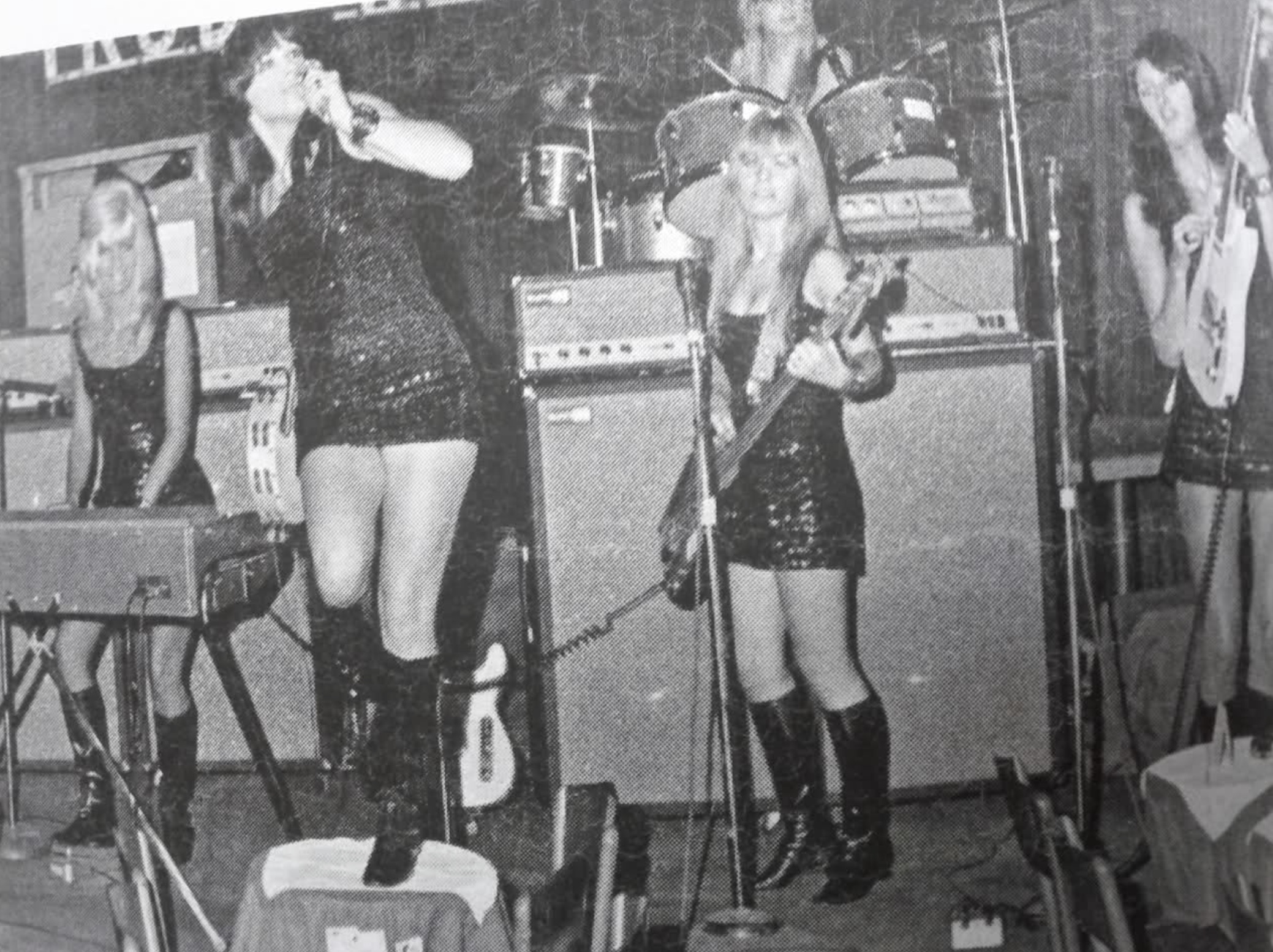 21 Photos Of 60s & 70s Garage Bands Rocking Out