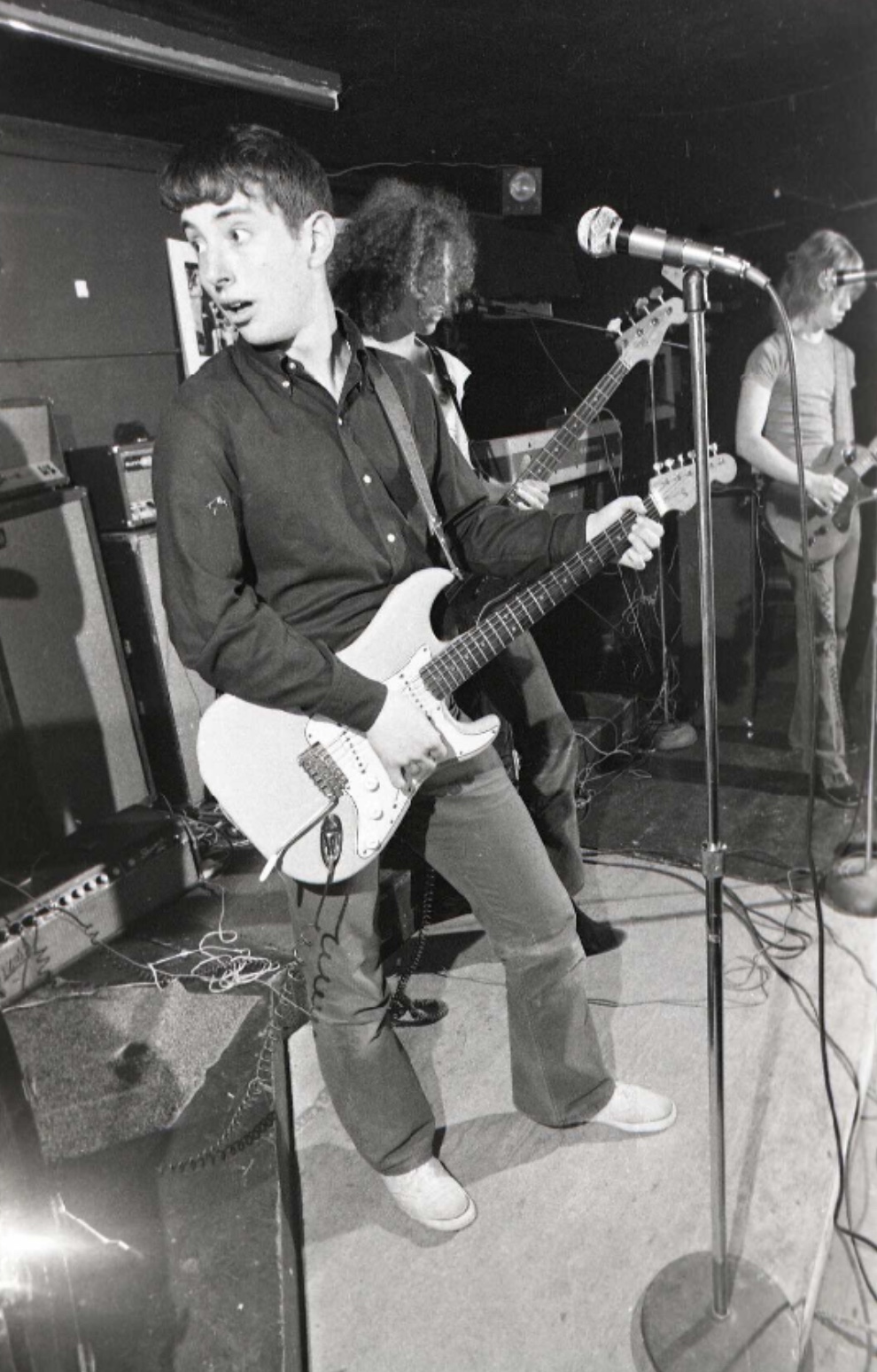 21 Photos Of 60s & 70s Garage Bands Rocking Out