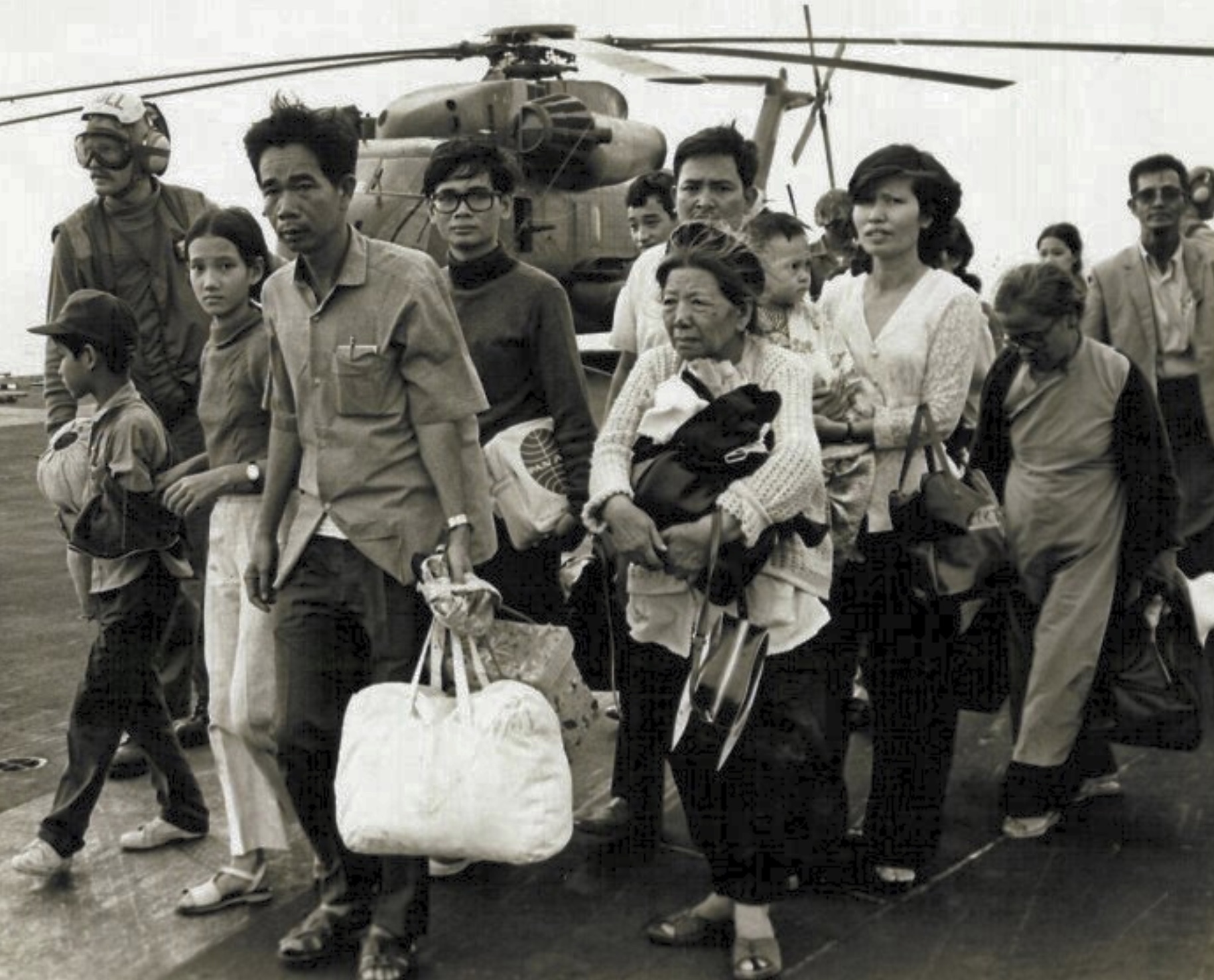 19 Photos Remembering The Fall Of Saigon