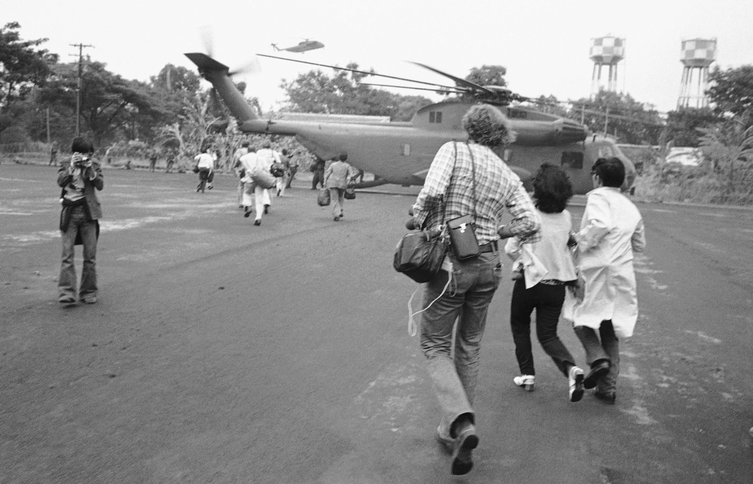 19 Photos Remembering The Fall Of Saigon