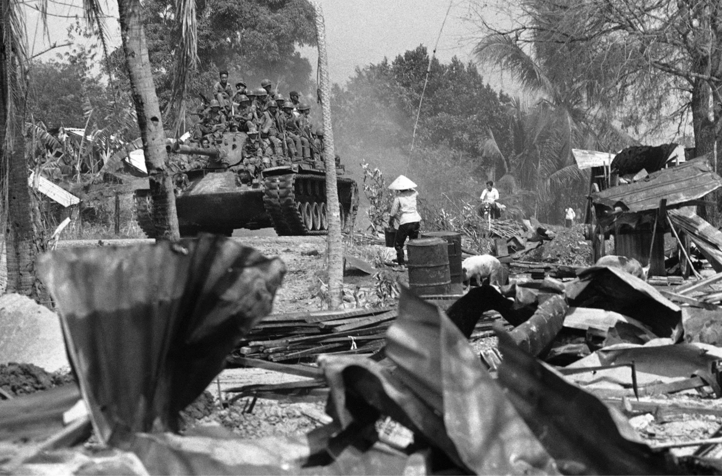 19 Photos Remembering The Fall Of Saigon