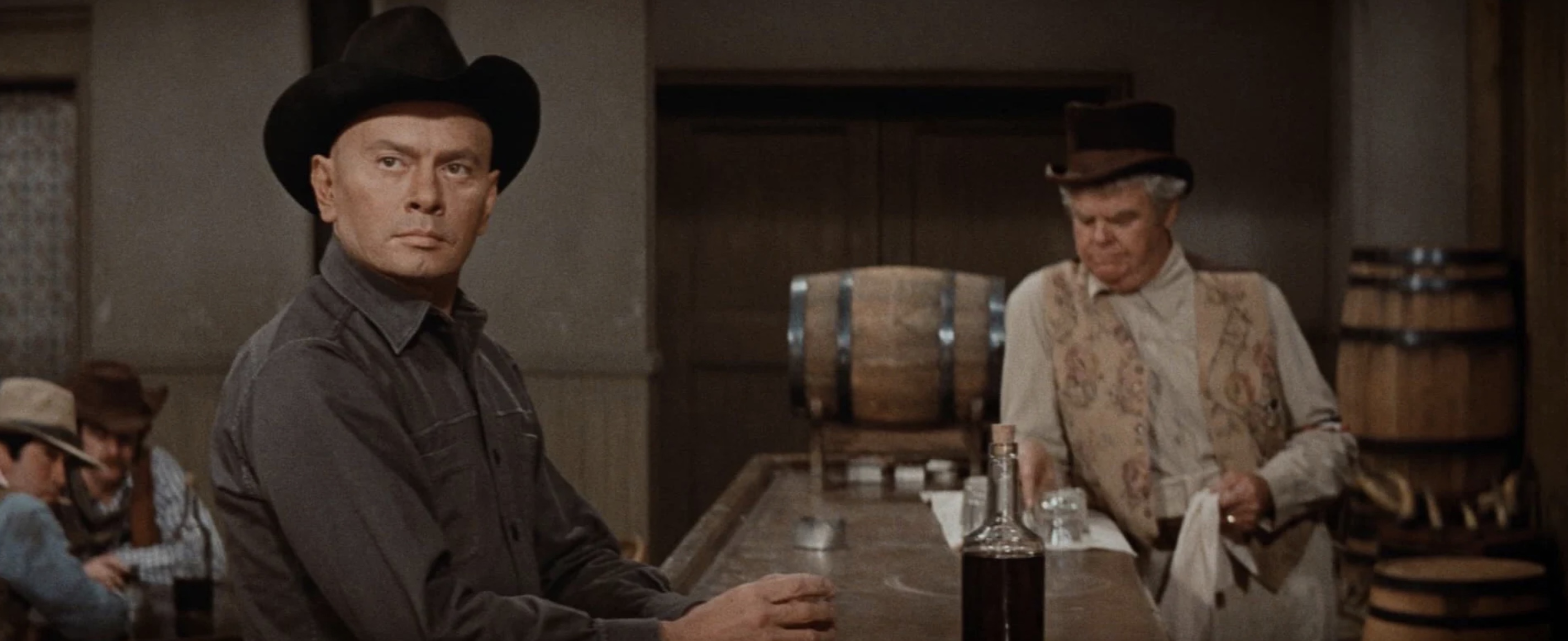 21 Photos Remembering The Works Of Michael Crichton