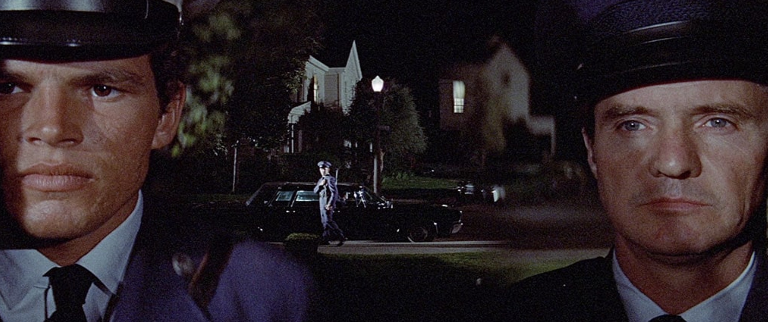 21 Photos Remembering The Works Of Michael Crichton