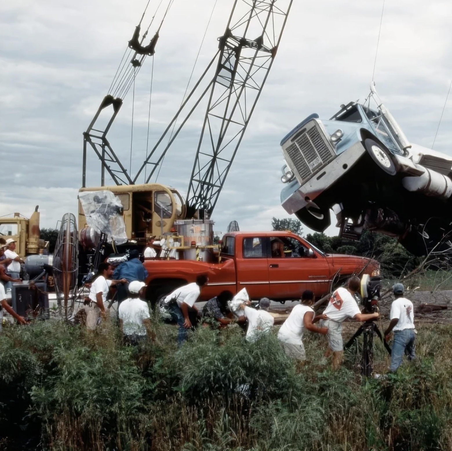 21 Photos Remembering The Works Of Michael Crichton