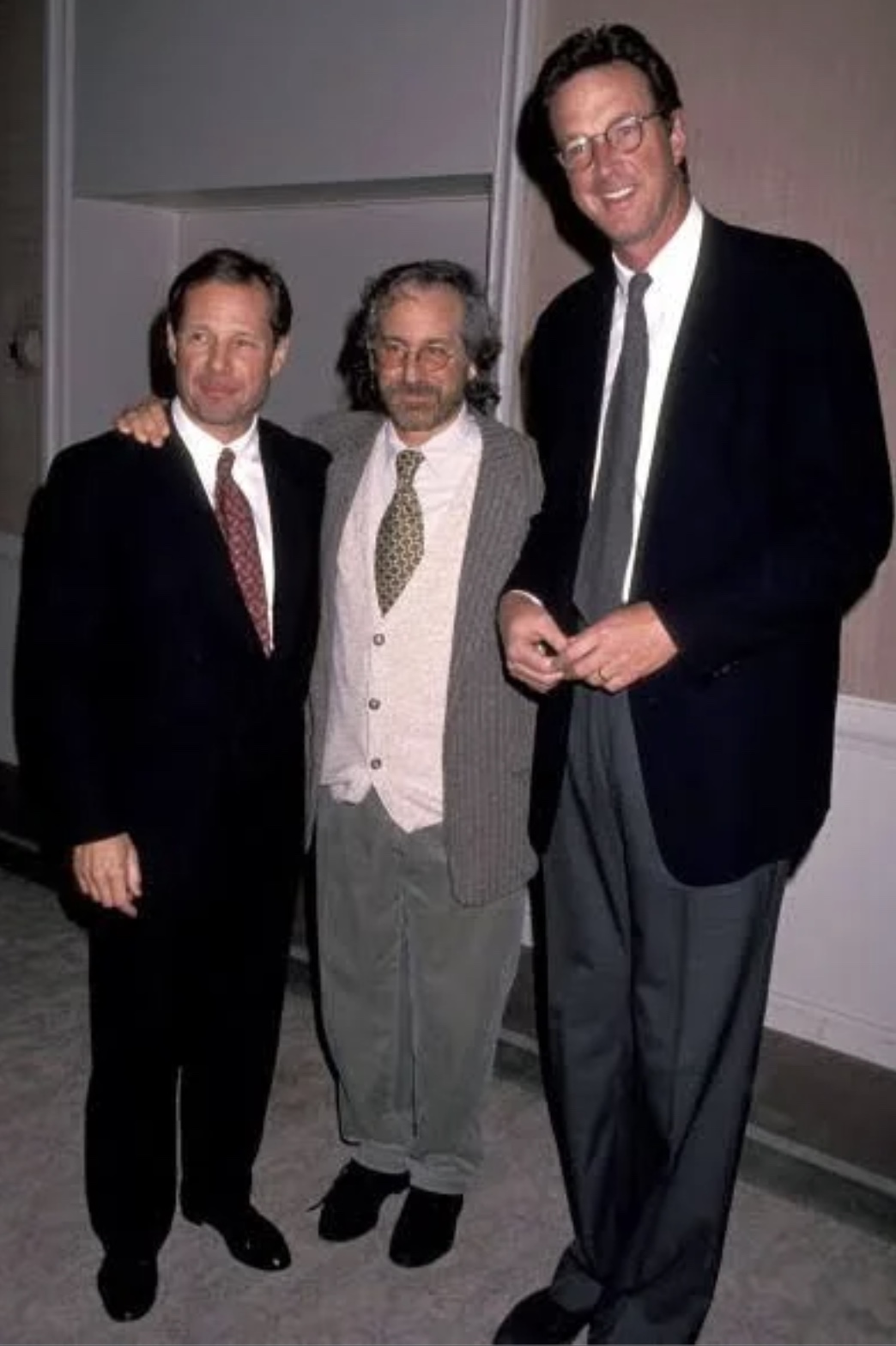 21 Photos Remembering The Works Of Michael Crichton