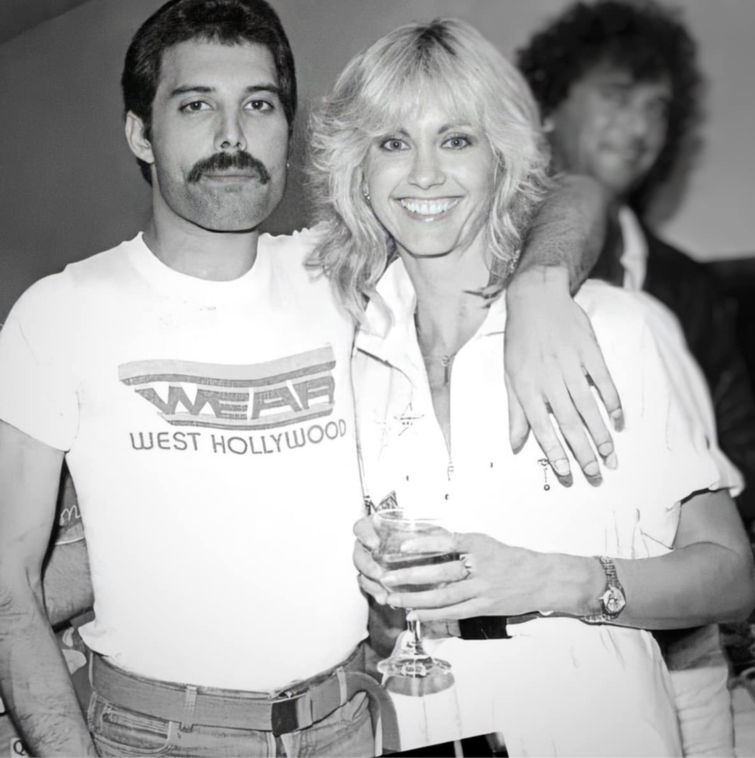 22 70s ‘Summer Nights’ Pics of Olivia Newton-John