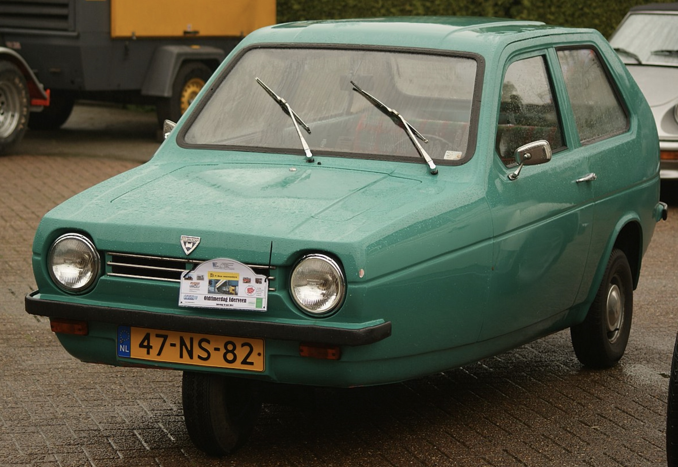 Reliant Robin