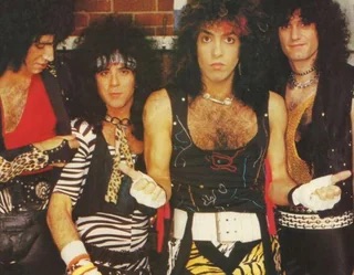 Gene: "Ooh, nice zebra stripes."