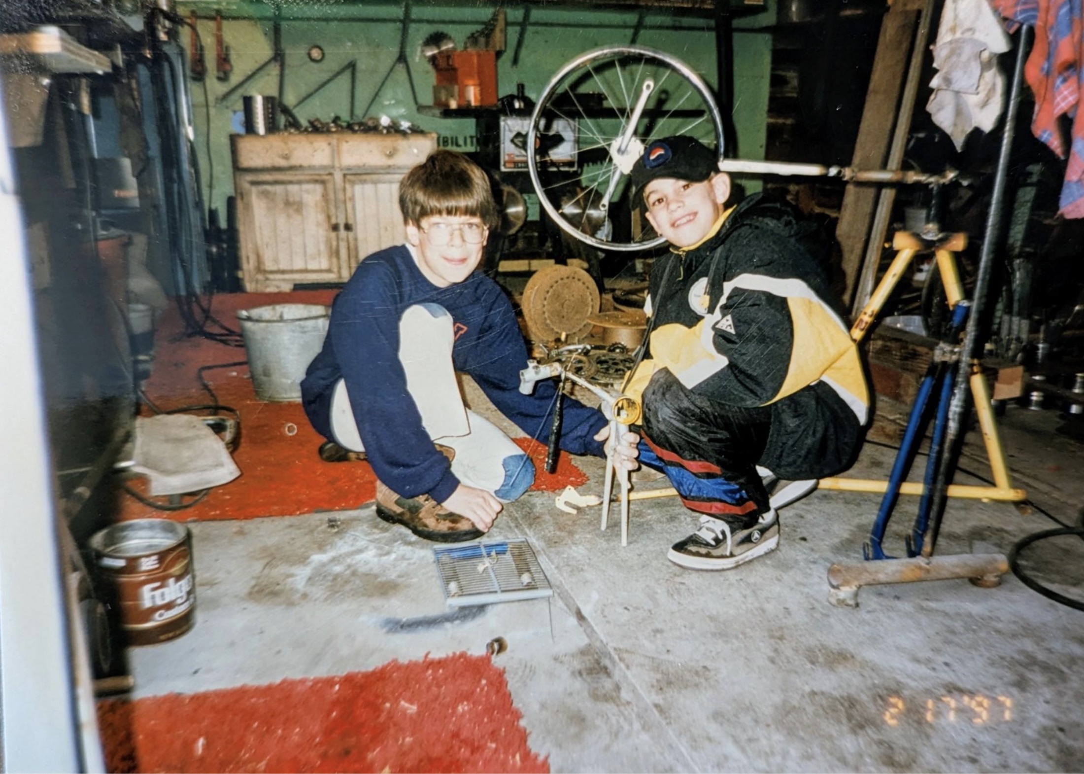 21 1990s Photos Recalling The Gen X Sound & Fury