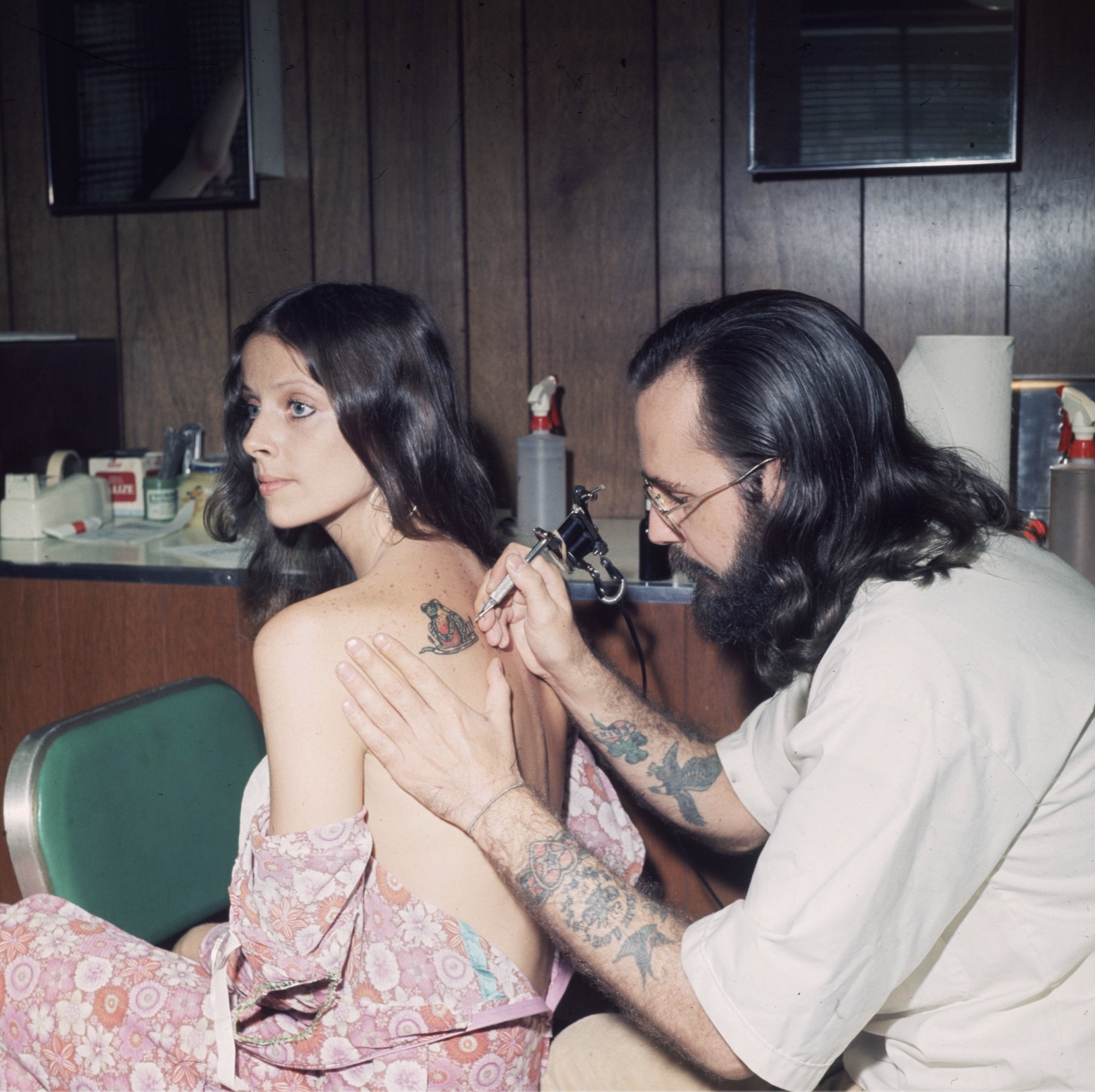 18 1970s Tattoos That Tell The Story Of The Decade