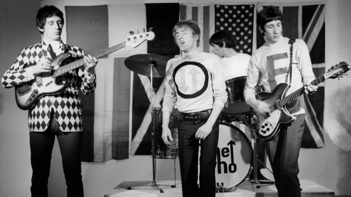 16 Smashing Pics Of The Who At The Beginning