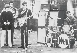 16 Smashing Pics Of The Who At The Beginning