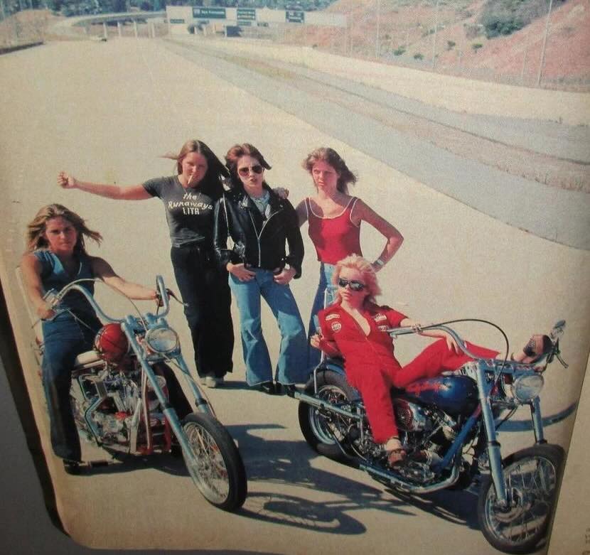 16 Photos Where You Feel The Sunshine Of The 1970s