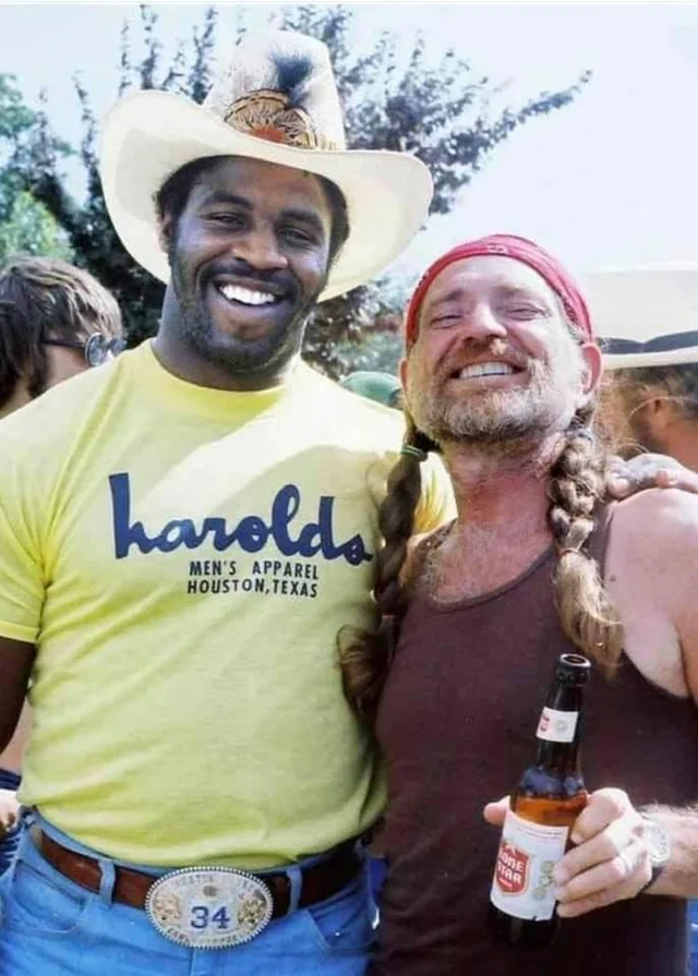 16 Photos Where You Feel The Sunshine Of The 1970s