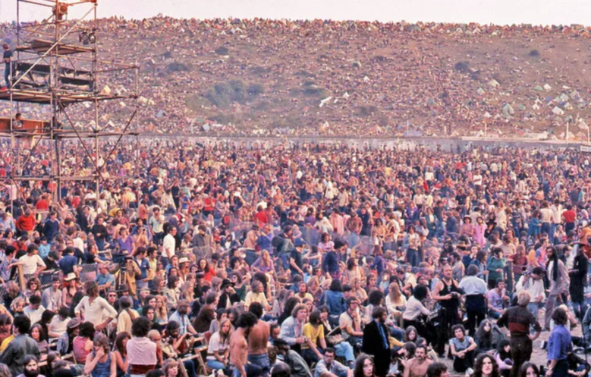 15 Pics Of Baby Boomers Booming Through The 70s