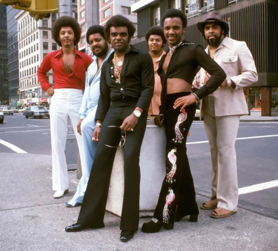 16 Photos Of Disco, Denim, And The 70s Dream
