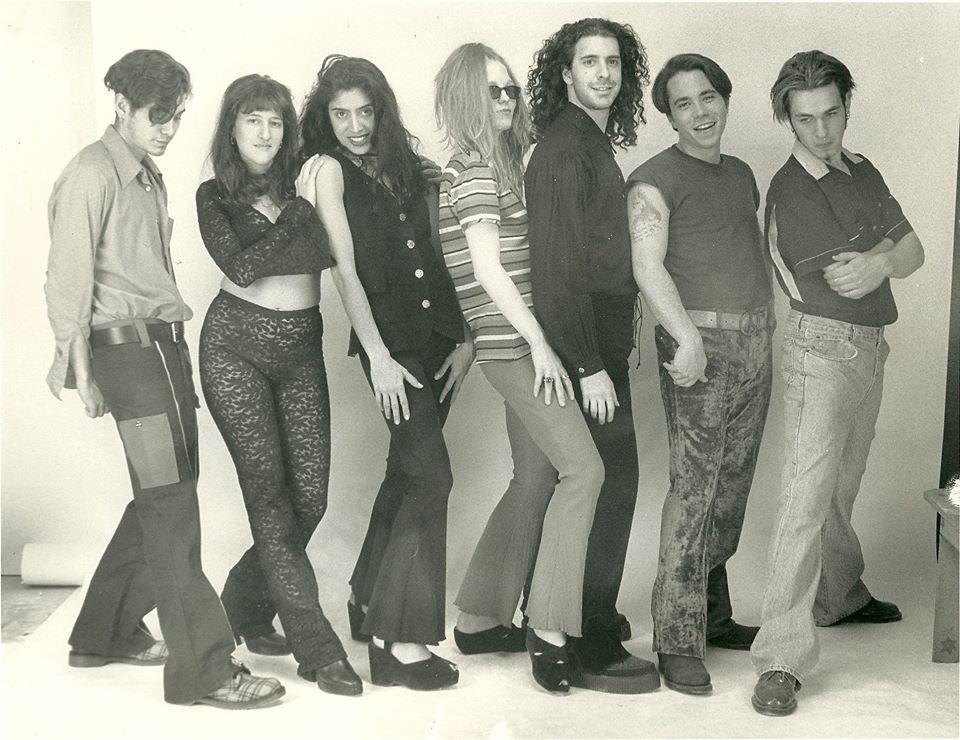 15 Pics Of Gen X In the 80s Getting Ready For The 90s