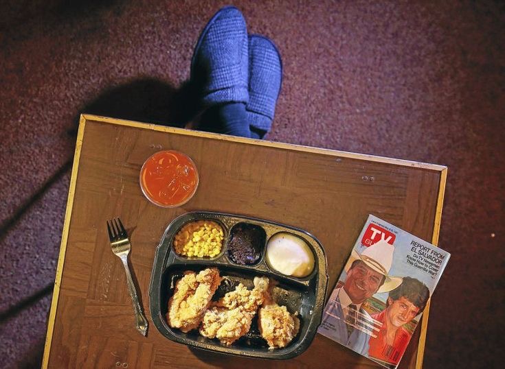 15 Photos Of How America Microwaved Its Way to Glory