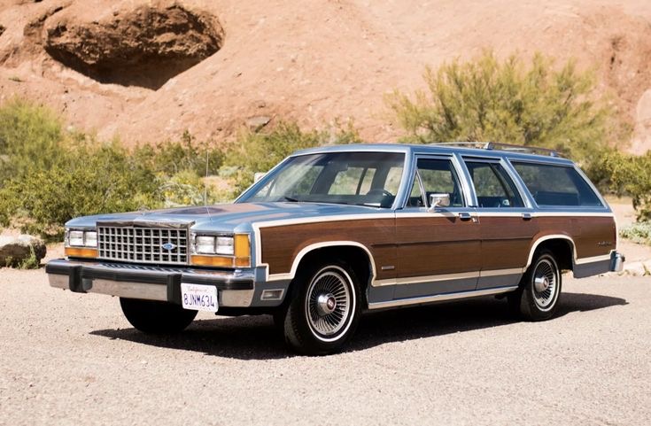 15 Photos & History Of The Woodie Station Wagon
