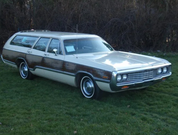 15 Photos & History Of The Woodie Station Wagon