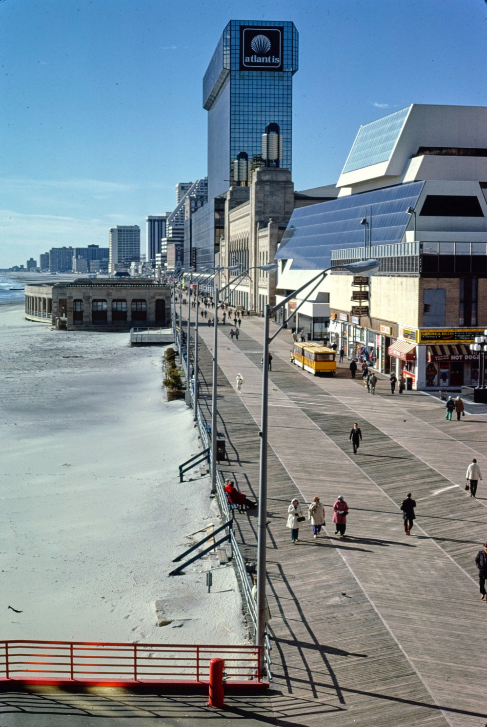 15 Pics Remembering Atlantic City In Its 1980s Heyday